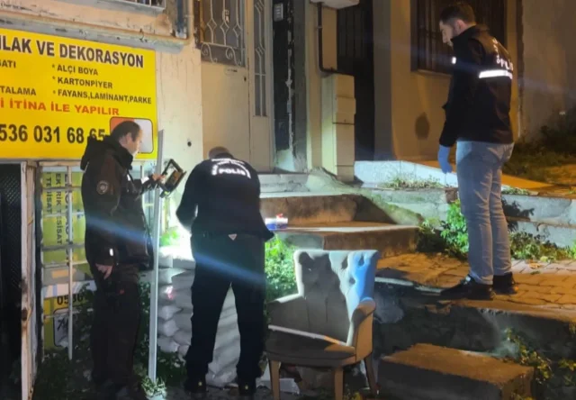 Şişli'de sokakta yürüyen bir kişi, silahlı saldırıya uğradı.