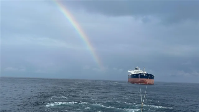 VIRAT gemisi saldırı sonrası İstanbul açıklarına ulaştı