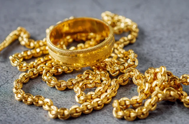 Altın ne kadar oldu? Gümüş yükselişini sürdürüyor mu?