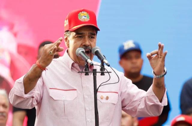 Maduro, ABD'ye 'barış' çağrısında bulundu