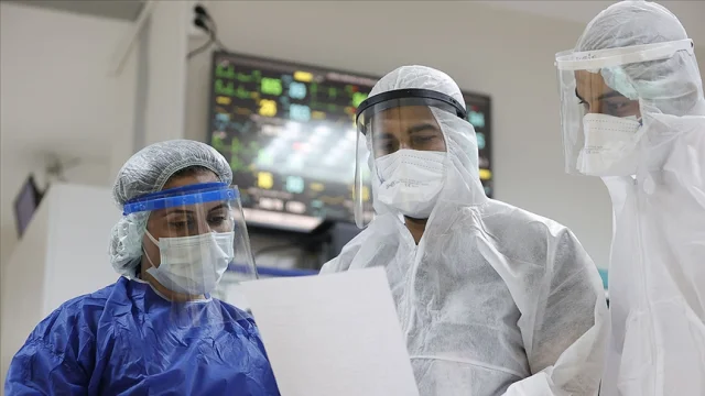 Uzmanı uyardı! Salgın kapıda: maskeler geri mi dönüyor? 