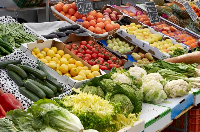 Fiyatlarda büyük sürpriz: Kasımda en çok artan ve azalan ürünler açıklandı!