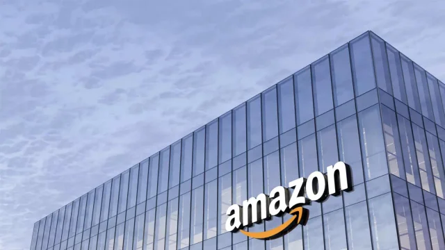 Amazon, Yeni Yapay Zeka Çipi Trainium3'ü Tanıttı