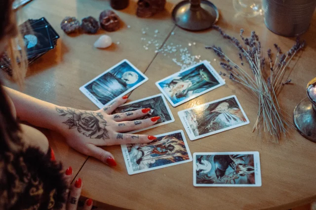 Haftalık Tarot Falı: Sizin İçin Bir Kart Seçtik!