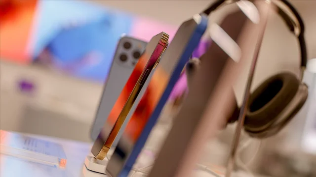   Hindistan'da tartışmalı dayatma çöktü: Zorunlu güvenlik uygulaması neden iptal edildi?