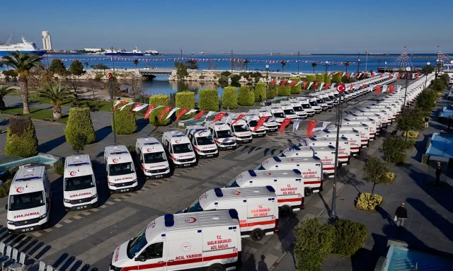 Samsun'da 100 Yeni Ambulans Teslim Ediliyor