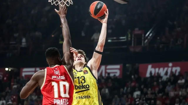 Olympiakos – Fenerbahçe Beko Maçı Ertelendi