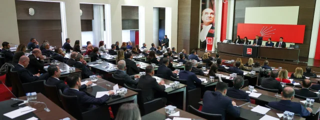 CHP'de İlk Parti Meclisi Toplantısı Sona Erdi: MYK Belirlendi