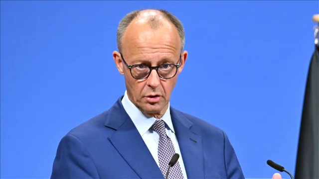 Almanya Başbakanı Merz, Filistin Devlet Başkanı Abbas ile Telefonda Görüştü