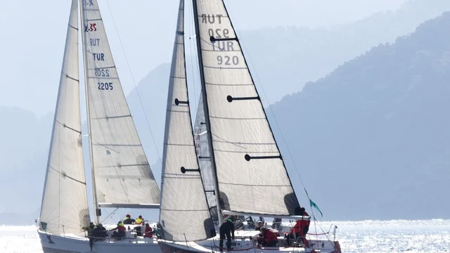 Marmaris'te Burhanettin Tekdağ Yıl Sonu Kupası Yelken Yarışları Başladı