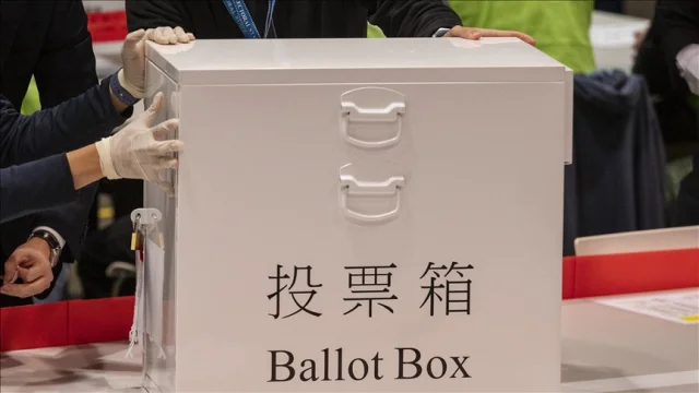 Hong Kong'da Yasama Konseyi Seçimine Katılım Oranı Yüzde 31,9 Oldu