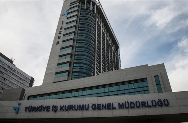 İŞKUR, 11 ayda 1,4 milyon kişinin işe yerleştirilmesine arac...