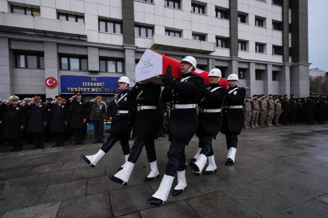 Şehit Polis Emre Albayrak Törenle Memleketine Uğurlandı