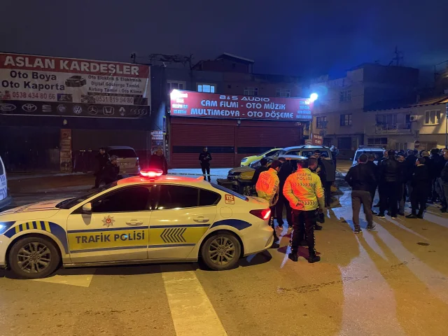 Bursa'da Kaçırdığı Taksiy­le Kaza Yaptı Kaçmaya Çalıştı