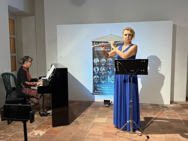 Türk sanatçı Bayramoğulları Kolombiya'da Uluslararası Flüt Seminerine katıldı