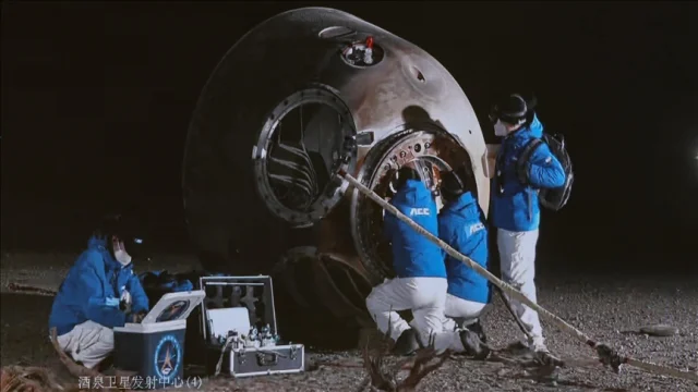 Çin'in uzay istasyonunda ilk uzay yürüyüşü başarıyla tamamlandı