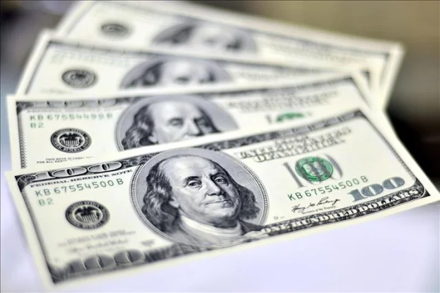 Fed kararı beklenirken dolar/TL 42,60'a sıkıştı