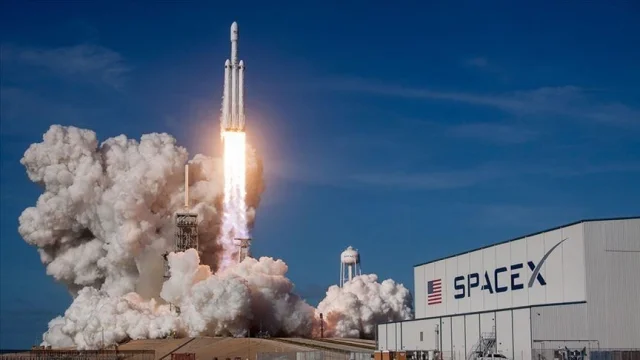 SpaceX, 2026'ta halka açılmayı planlıyor: 1,5 trilyon dolarlık değerleme hedefi