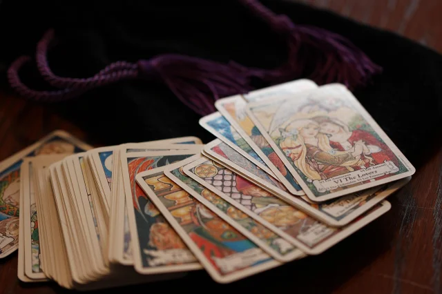 Haftalık Tarot: Parti Bitti, Yüzleşme Vakti!