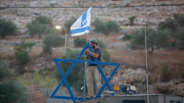 Batı Şeria'da yasa dışı konut inşası genişliyor