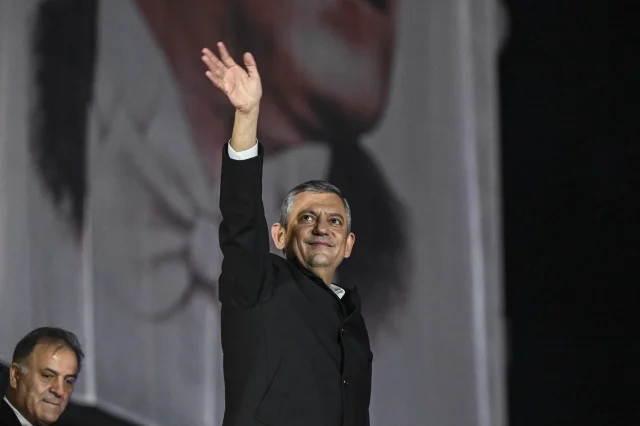 Özgür Özel: 'Asgari Ücret 39 Bin Lira Olmalı'