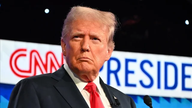 Trump'tan Medya Dünyasını Sarsacak Çıkış: CNN Derhal Satılmalı!