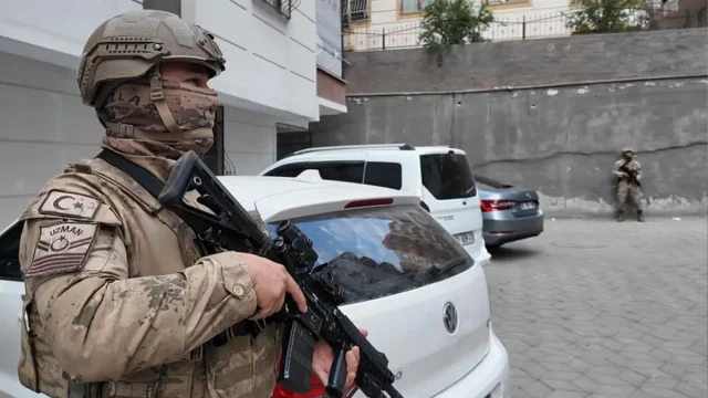 DEAŞ'a Yönelik 22 İlde Operasyon: 92 Şüpheli Yakalandı