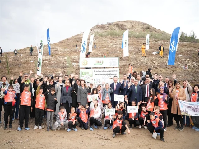 81 İlde 81 Orman projesi Adana'da fidan dikimiyle sürüyor