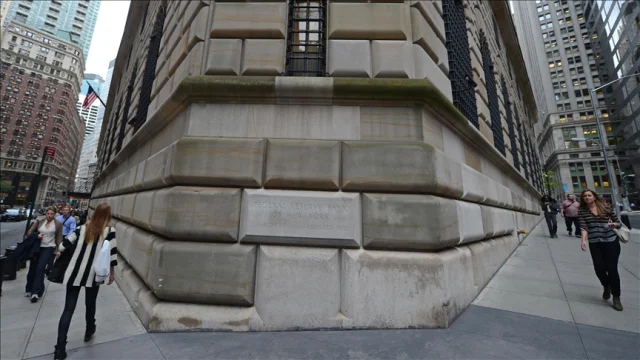 ABD Borsalarında Çifte Rekor: Dow ve S&P 500 Zirveyi Gördü!