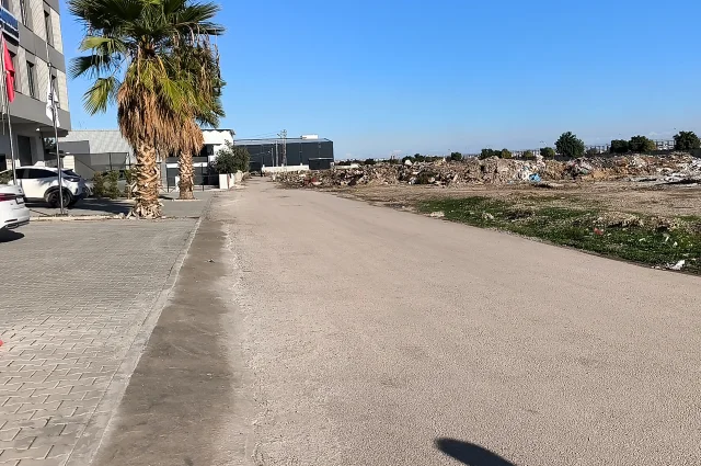 Adana'da 19 Yaşındaki Genç Sokak Ortasında Ölü Bulundu