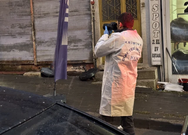 Erzurum'da Kira Anlaşmazlığı Kavgasında 2 Kişi Silahla Yaralandı