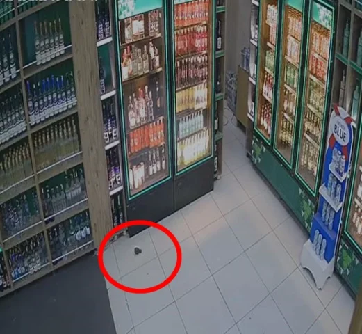 Diyarbakır'da Markete El Bombalı Saldırı Gerçekleştirildi