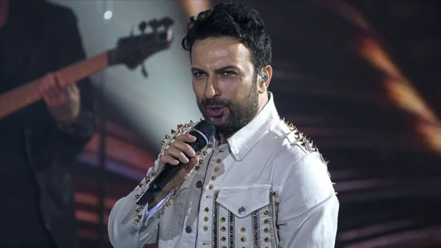 Megastar Tarkan'dan sözleri Aysel Gürel imzalı yeni şarkı