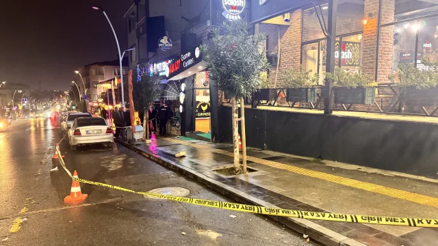 Sakarya'da silahlı kavgada 1 kişi öldü, 1 kişi yaralandı