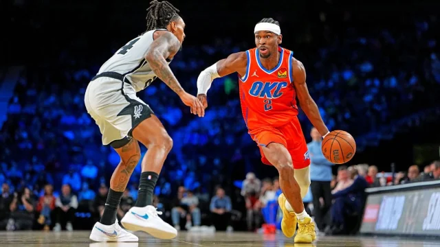 NBA Kupası'nda New York Knicks ve San Antonio Spurs finale kaldı