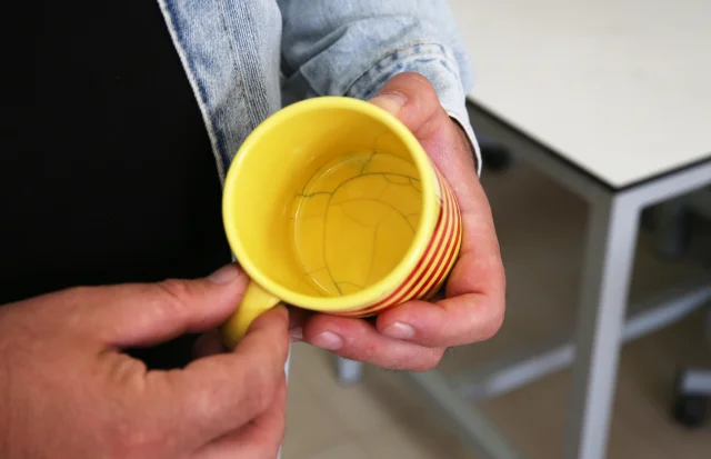 Çatlak seramik kap ve kupalar bakteri üretme riski taşıyor