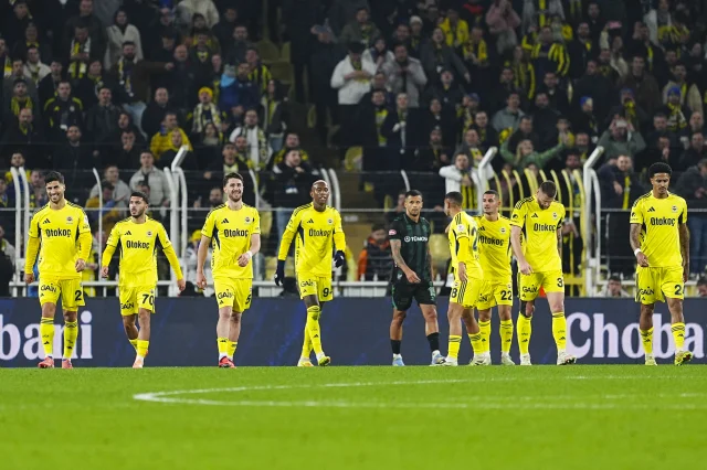 Dört Dörtlük Kanarya! Fenerbahçe Kendi Evinde Farklı Kazandı