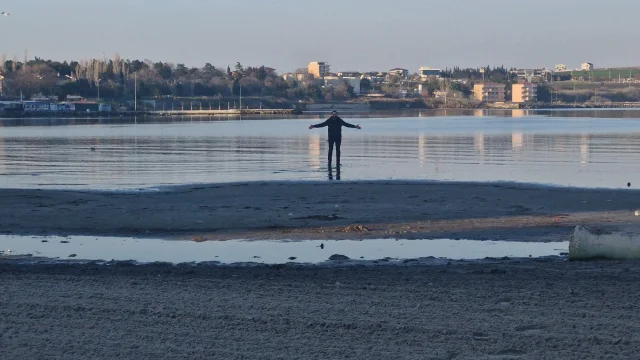 Tekirdağ'da deniz suyu yaklaşık 20 metre çekildi