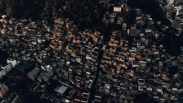 Türkiye'nin Zorlu Mahalleleri: Bu Mahallelerden Neden Korkuluyor?