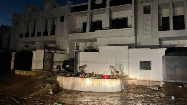 Kerkük'te sel felaketi: 300 aile evsiz kaldı