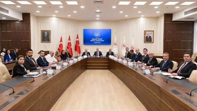 Asgari Ücret Tespit Komisyonu'nda ikinci toplantı sona erdi