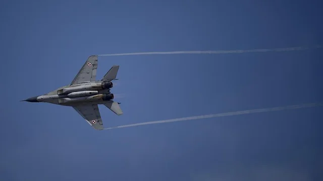 ABD North Carolina'da İş Jeti Düştü: Can Kayıpları Var