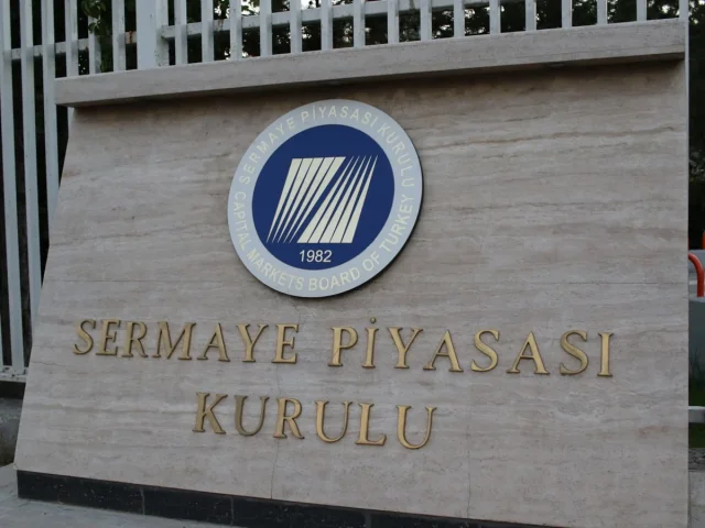 SPK bir halka arzı ve 5 sermaye artırımını onayladı