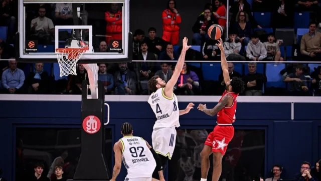 Fenerbahçe Beko EA7 Emporio Armani'yi 87 - 72 Mağlup Etti