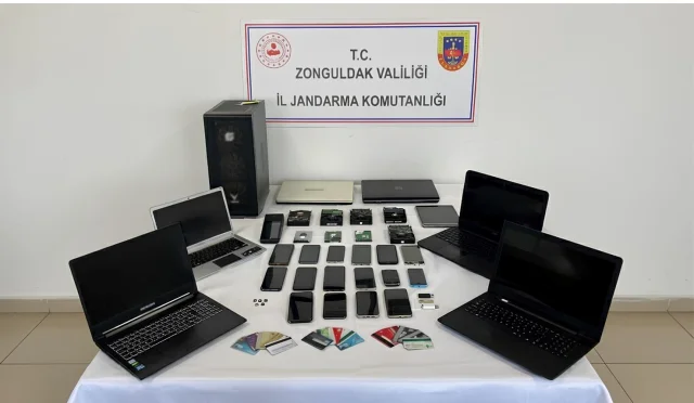 Zonguldak merkezli sınavsız ehliyet dolandırıcılığına operas...