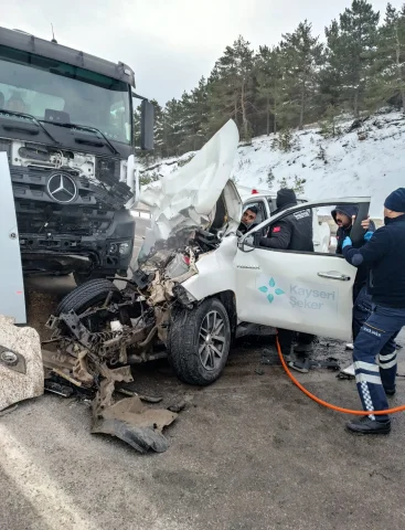 Tokat-Sivas Yolunda Feci Kaza: 1 Kişi Hayatını Kaybetti