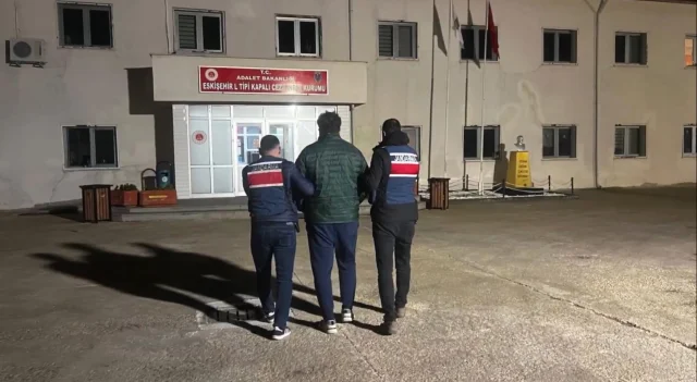 FETÖ'nün Güncel Yapılanmasına Eş Zamanlı Baskın Düzenlendi