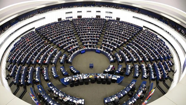 AP'ye göre Rusya, Starlink'i topluca hedef alabilecek anti-uydu kapasitesi peşinde