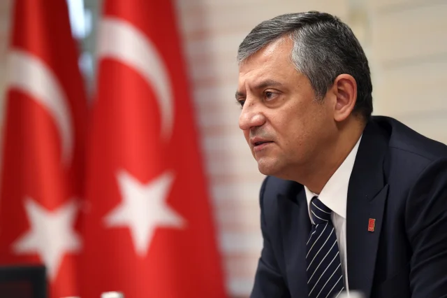 Özgür Özel'den Erken Seçim Çağrısı: 'Sandık Baharda Gelecek'