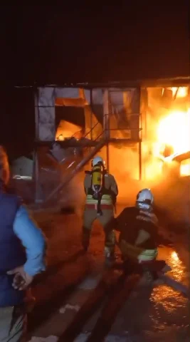 Hatay'da İşçilerin Kaldığı Yatakhanede Yangın Çıktı